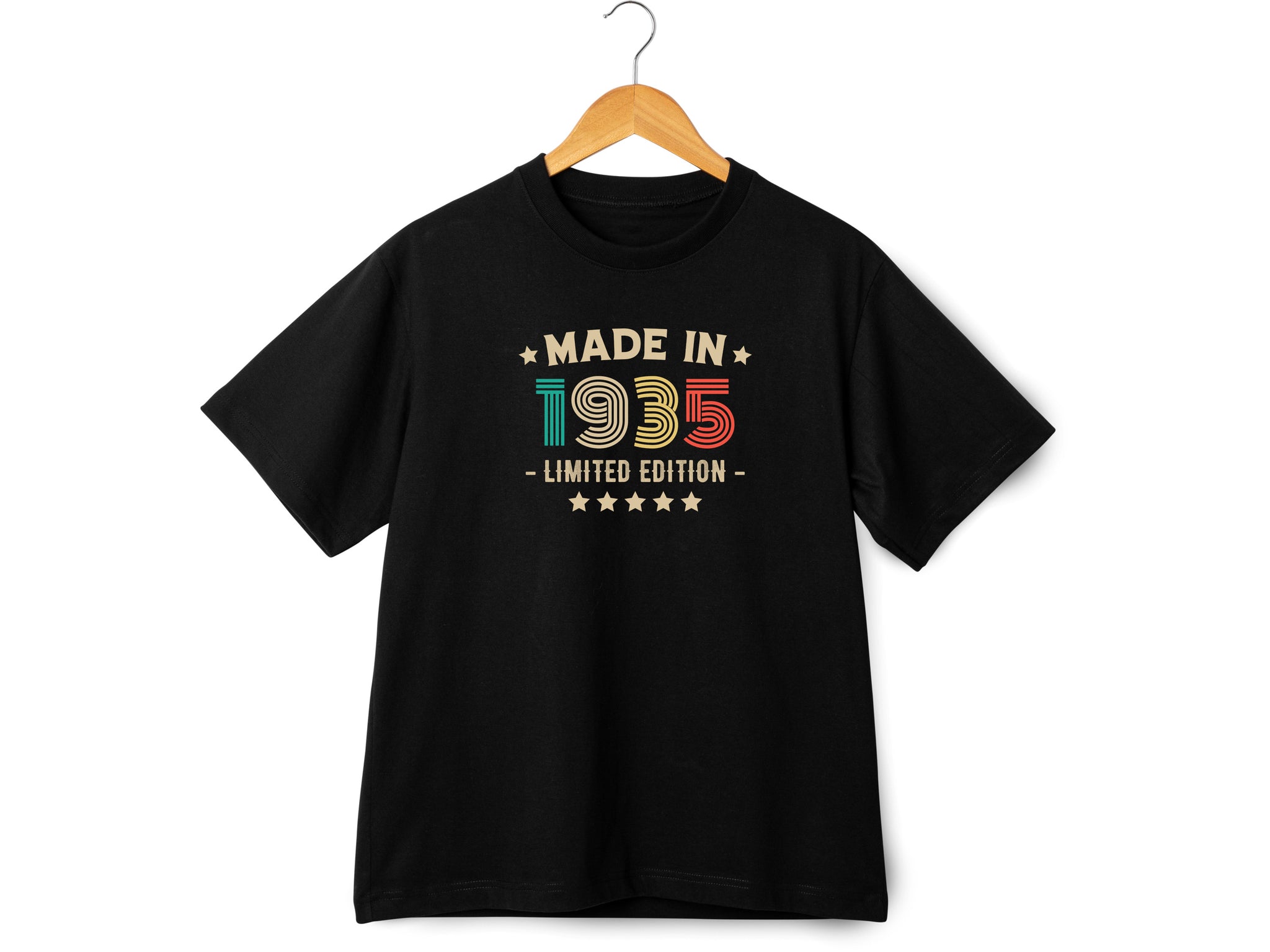 90th Birthday T-Shirt | Vintage 1935 Limited Edition | Funny 90th Gift for Men | Classic 90th Shirt for Him