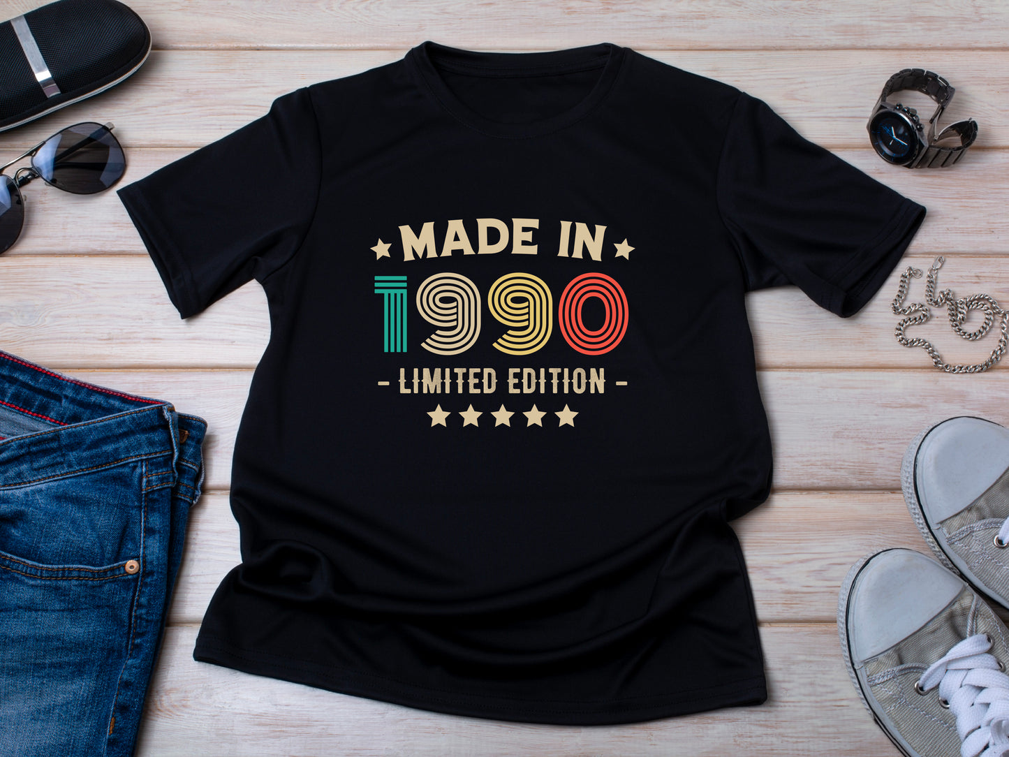 35th Birthday T-Shirt | Vintage 1990 Limited Edition | Funny 35th Gift for Men | Classic 35th Shirt for Him