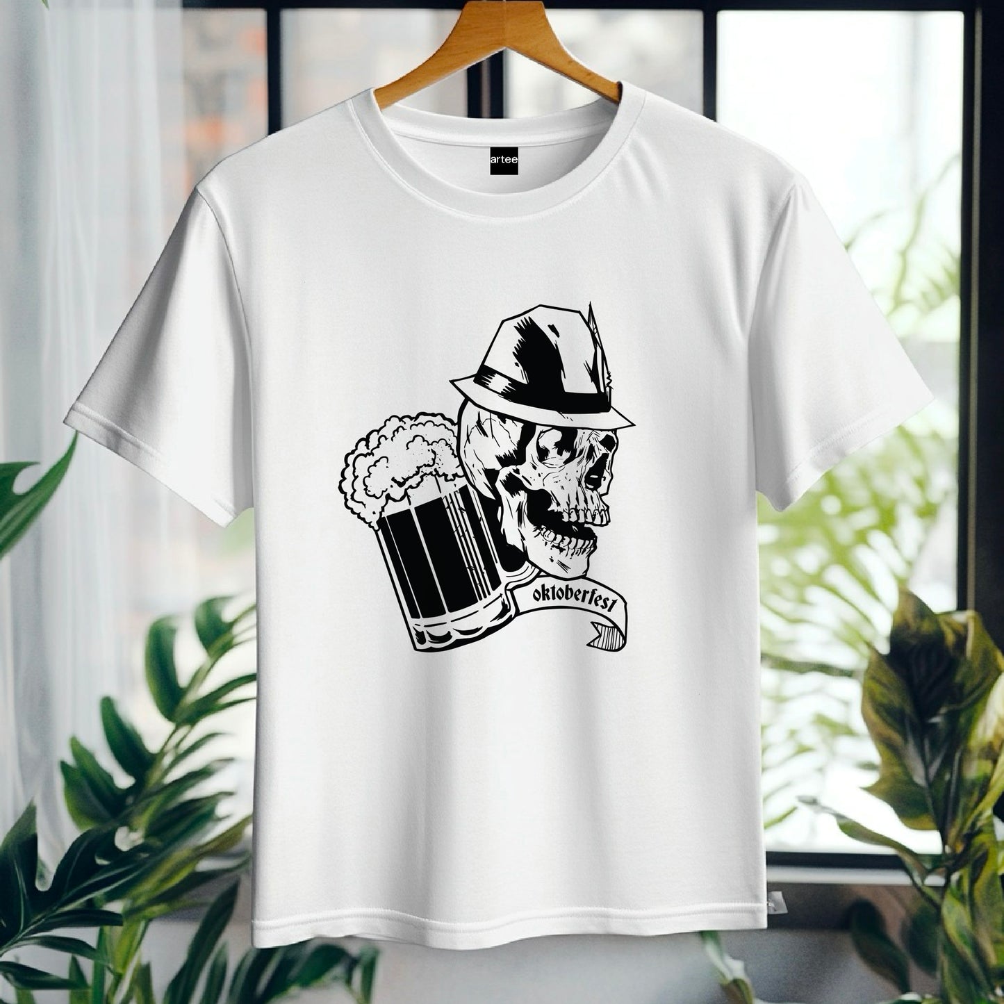 Modern Oktoberfest Shirt, Trendy Bavarian Tee for Women, Edgy Beer Festival Top, Alternative Dirndl T-Shirt, Munich Party Look