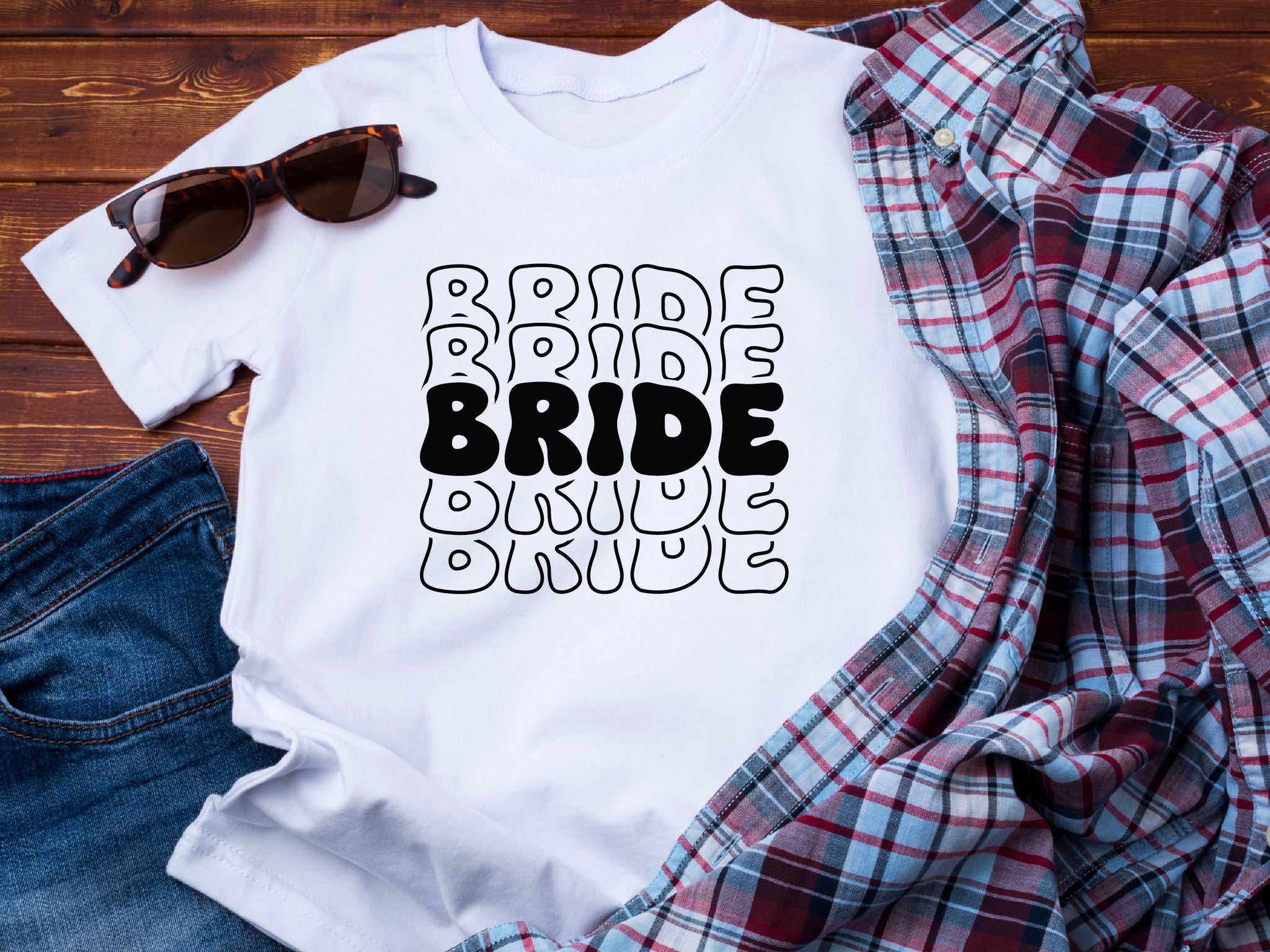 Bride Shirt, Hen Do T-Shirt for Bride Bridal Party, Bachelorette Party Shirts, Hen Party Bridesmaid Shirts, Wedding Party Shirts