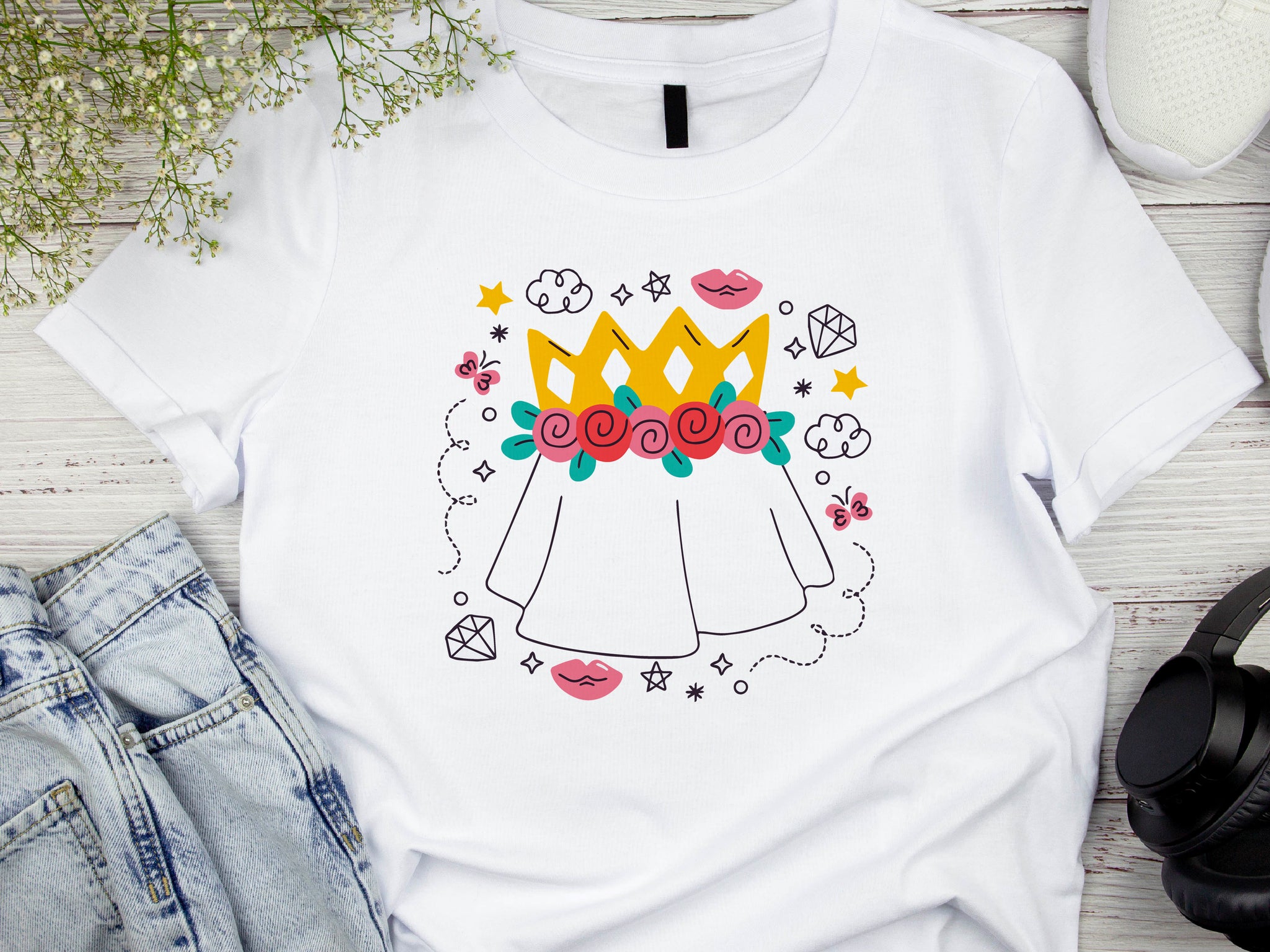 Bride Shirt with Crown – Bridal Shower T-Shirt – Wedding Day Tee – Gift for Bride – Bride to Be Shirt – Bachelorette Party Outfit
