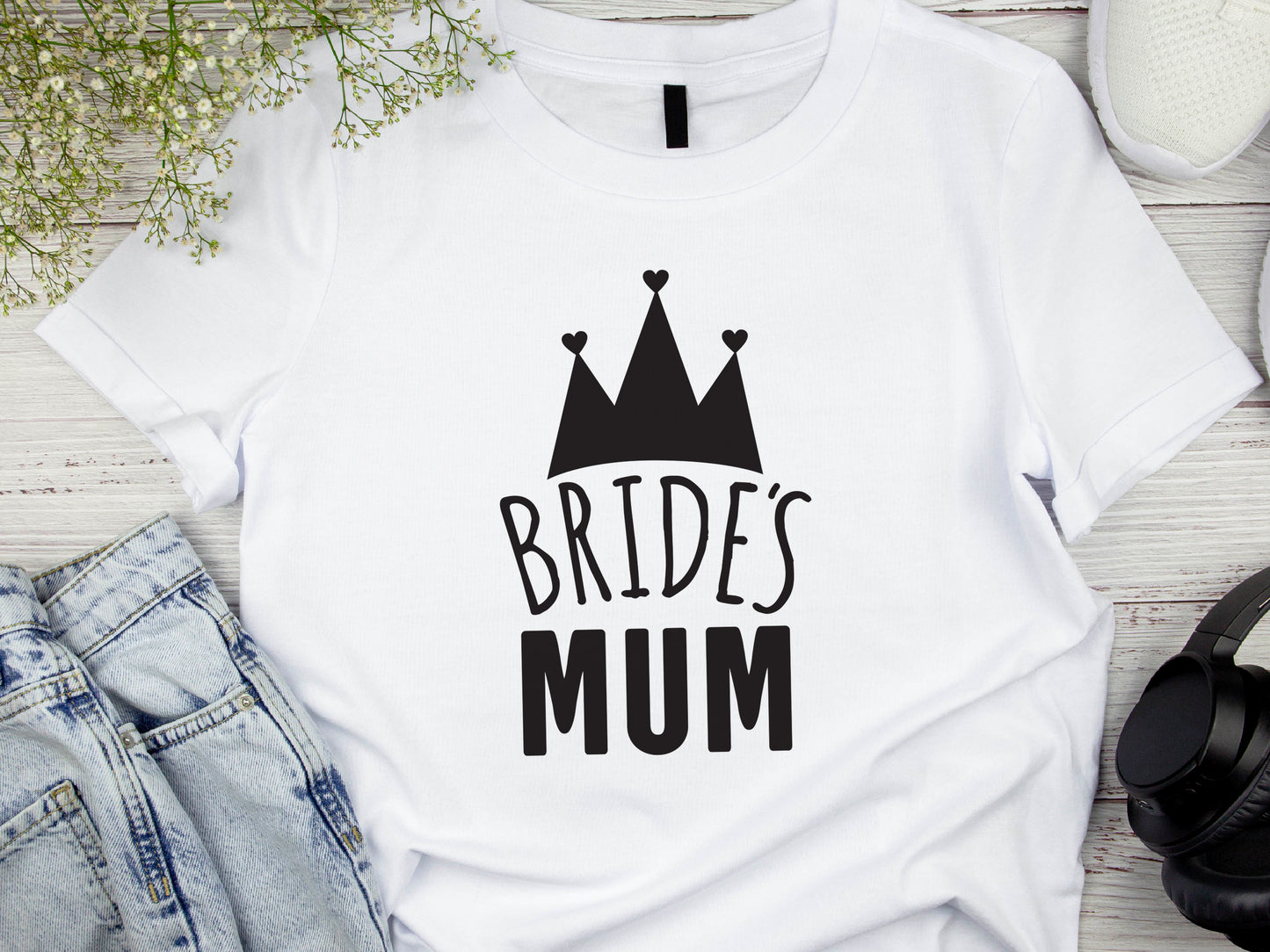 Bride’s Mum Wedding Shirt – Mother of the Bride T-Shirt – Heart and Crown Design – Bridal Party Tee – Mum of the Bride Gift