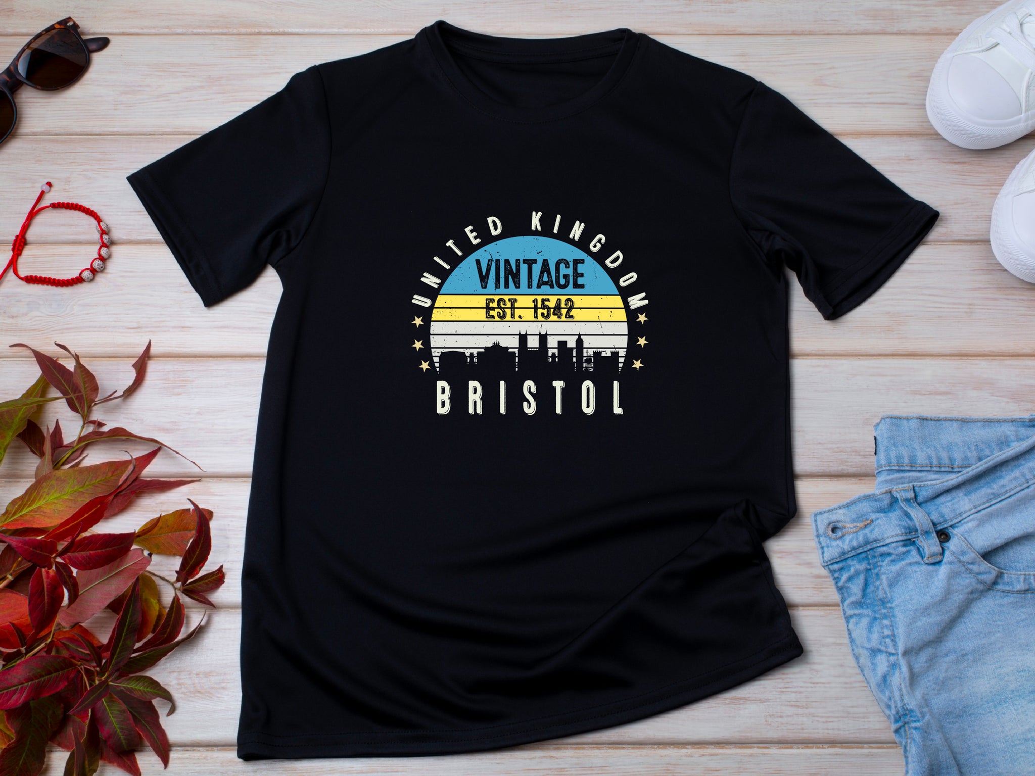 Bristol Est. 1542 T-Shirt – Vintage United Kingdom Unisex Tee – Retro British City Shirt – UK Heritage Gift – Old England Style