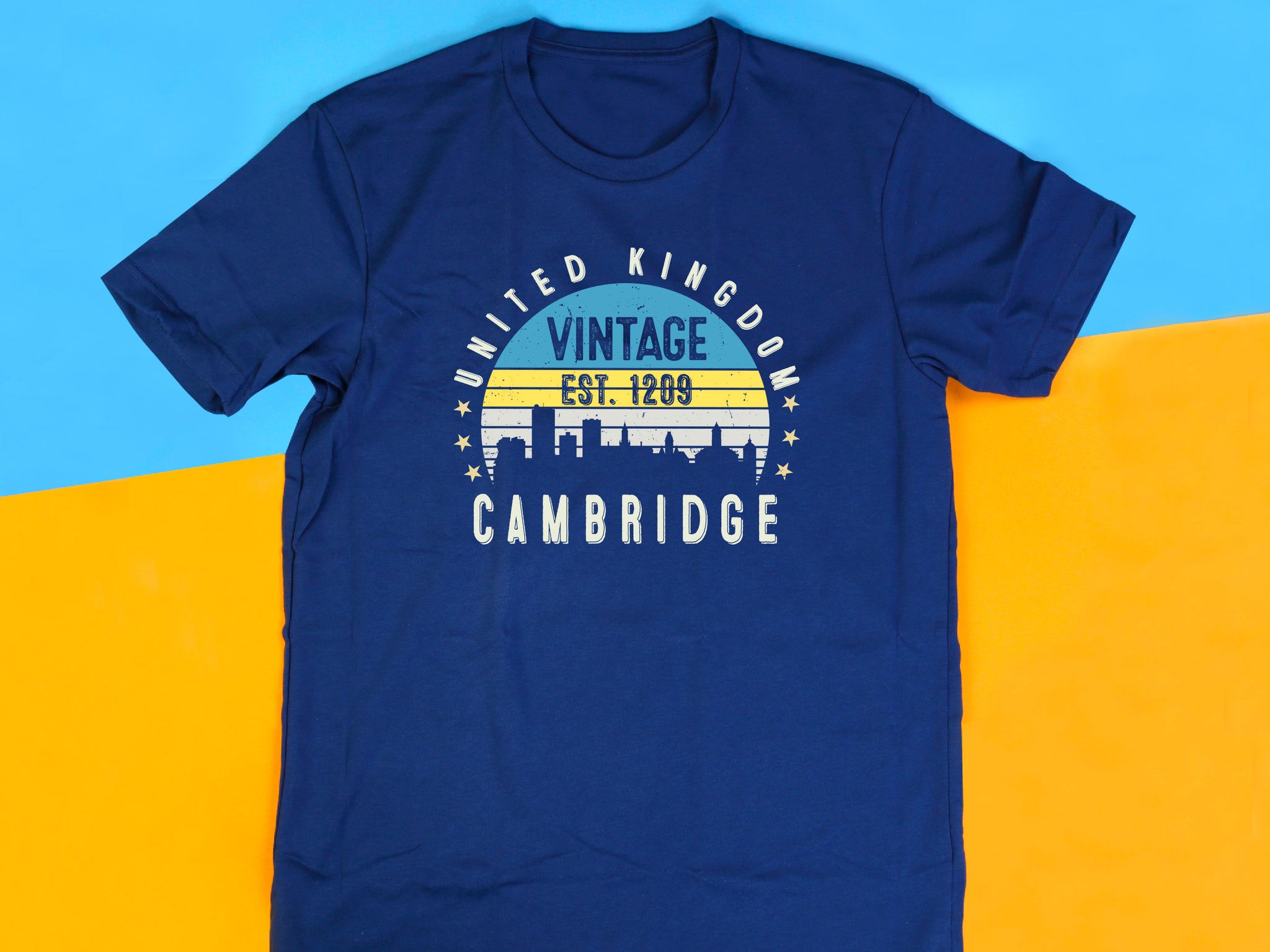 Cambridge Est. 1209 T-Shirt – Vintage United Kingdom Tee – Retro UK City Shirt – British Heritage Gift – Unisex England Top