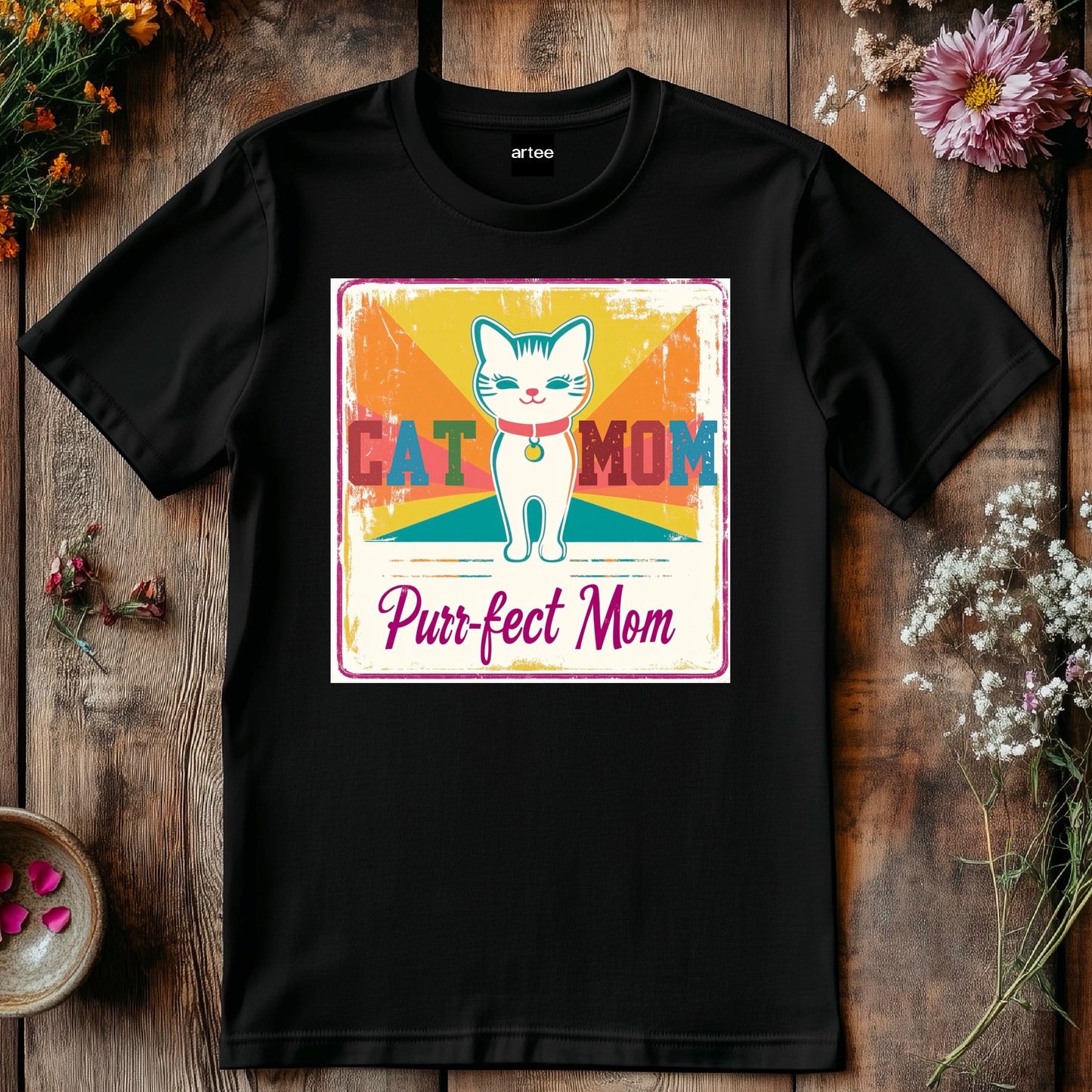 Cat Mom Purrfect Mom T-Shirt – Funny Cat Lover Shirt, Gift for Cat Moms, Cute Cat Mom Tee, Purrfect Mom Gift