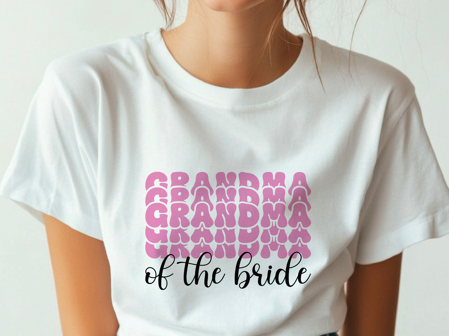 Grandma of the Bride T-Shirt – Wedding Party Shirt for Grandmother – Bridal Family Matching Tee – Gift from Bride – Wedding Day Outfit