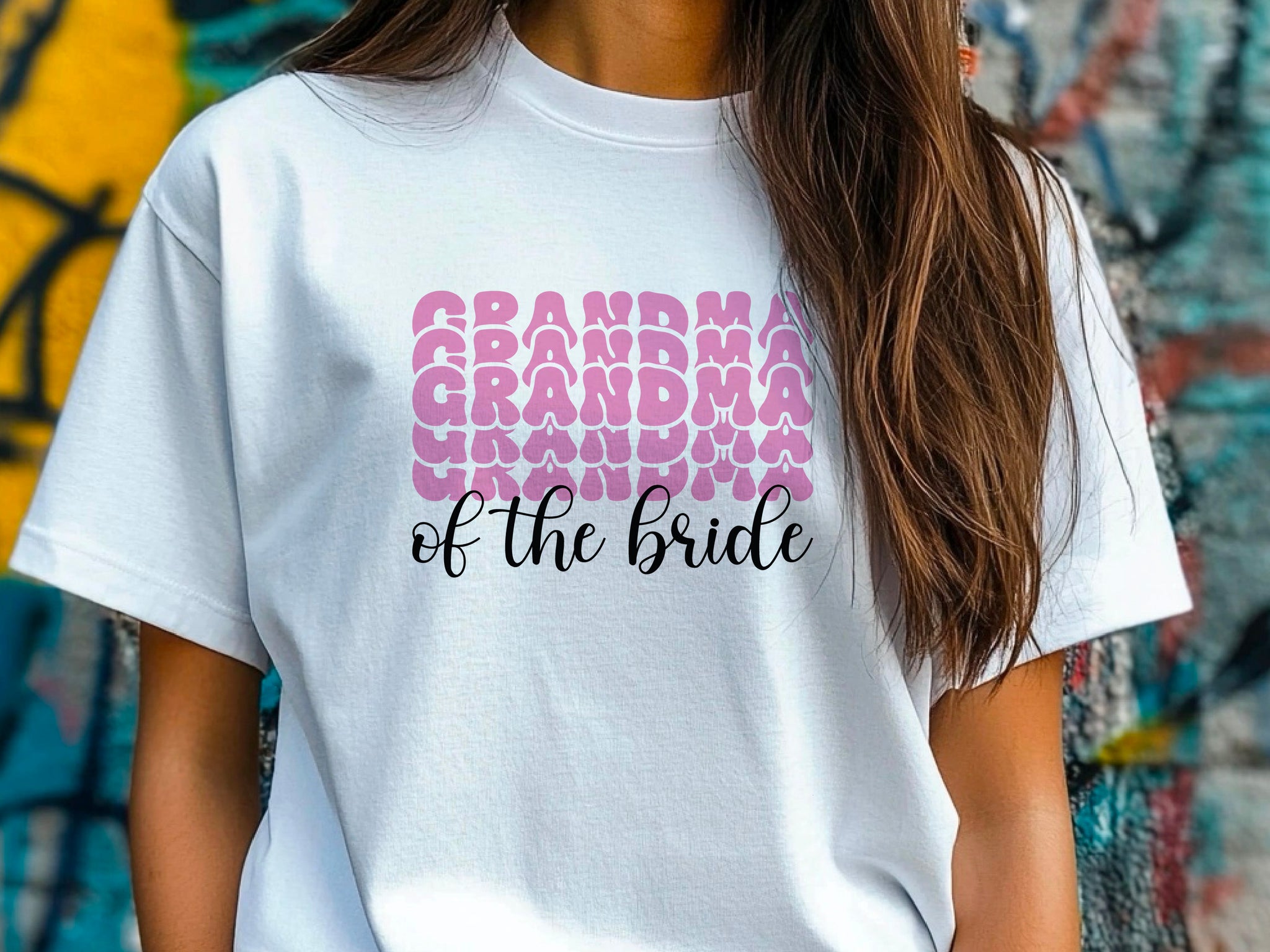 Grandma of the Bride T-Shirt – Wedding Party Shirt for Grandmother – Bridal Family Matching Tee – Gift from Bride – Wedding Day Outfit