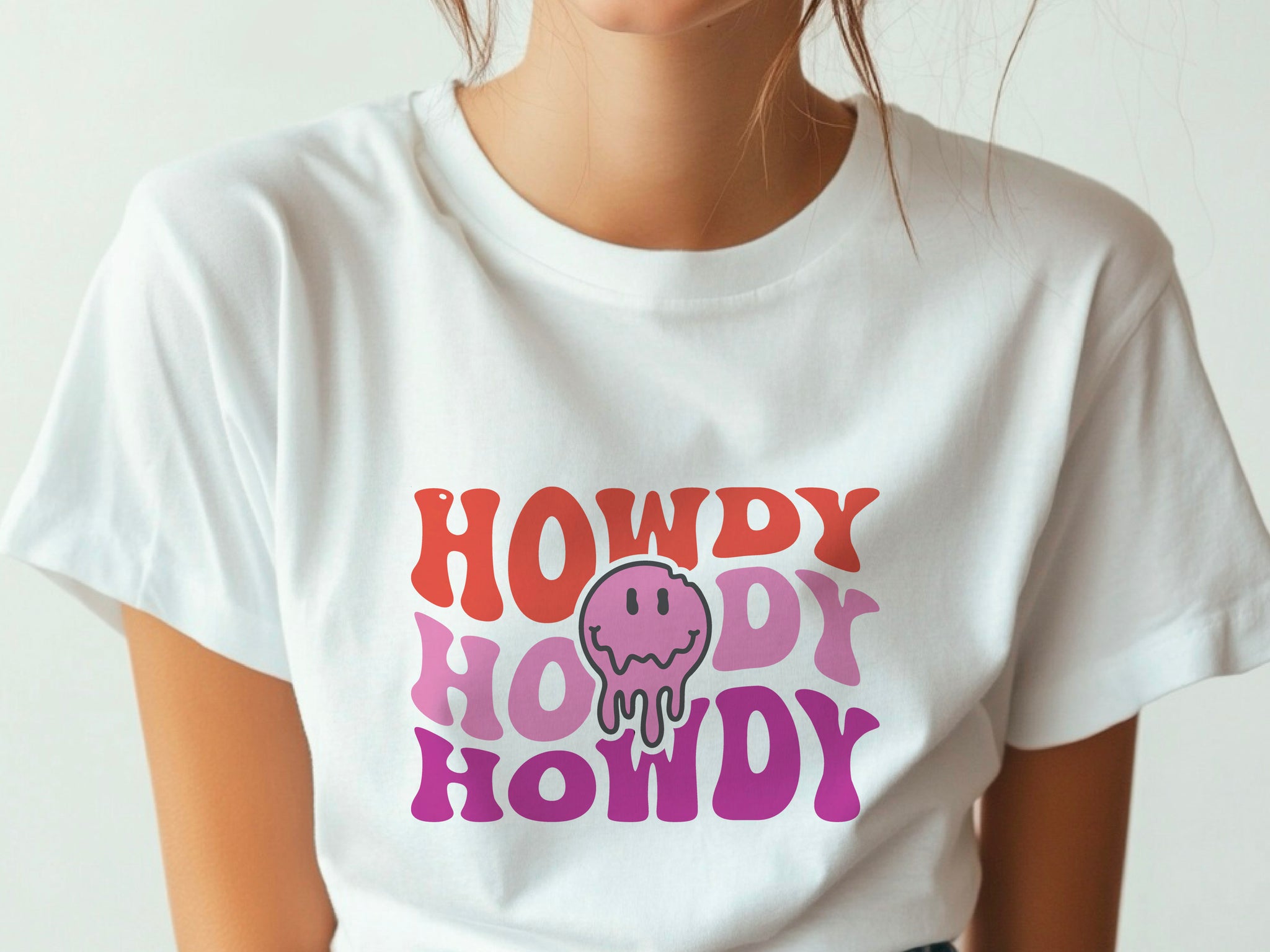 Howdy Bride Shirt, Cowgirl Bachelorette Tee, Western Wedding T-Shirt, Country Bride Gift, Rustic Engagement Party Shirt, Custom Bride Shirt