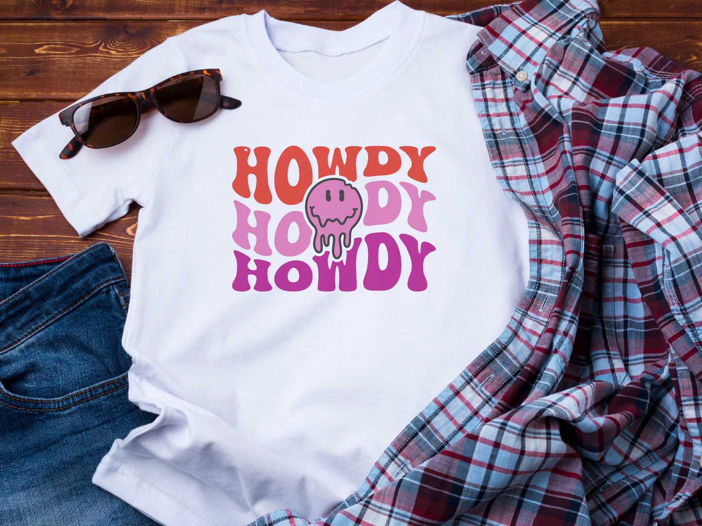 Howdy Bride Shirt, Cowgirl Bachelorette Tee, Western Wedding T-Shirt, Country Bride Gift, Rustic Engagement Party Shirt, Custom Bride Shirt