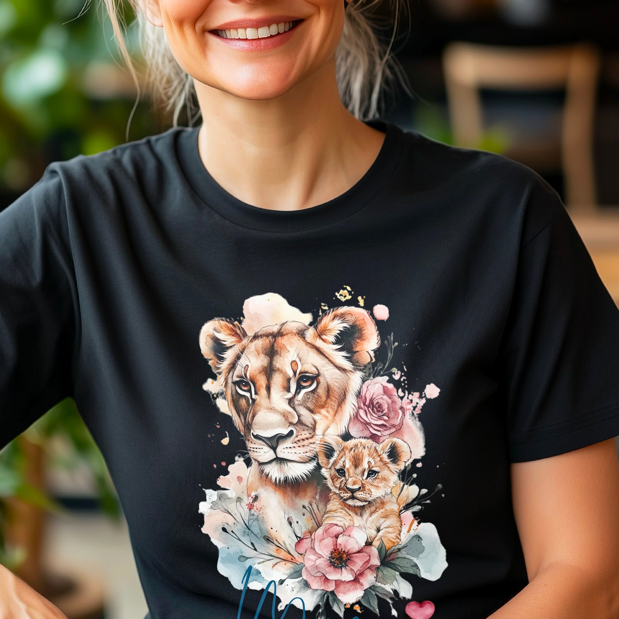 Mama lion watercolour T-shirt, lion and lioness shirt Tshirt, Mothers Day Shirt