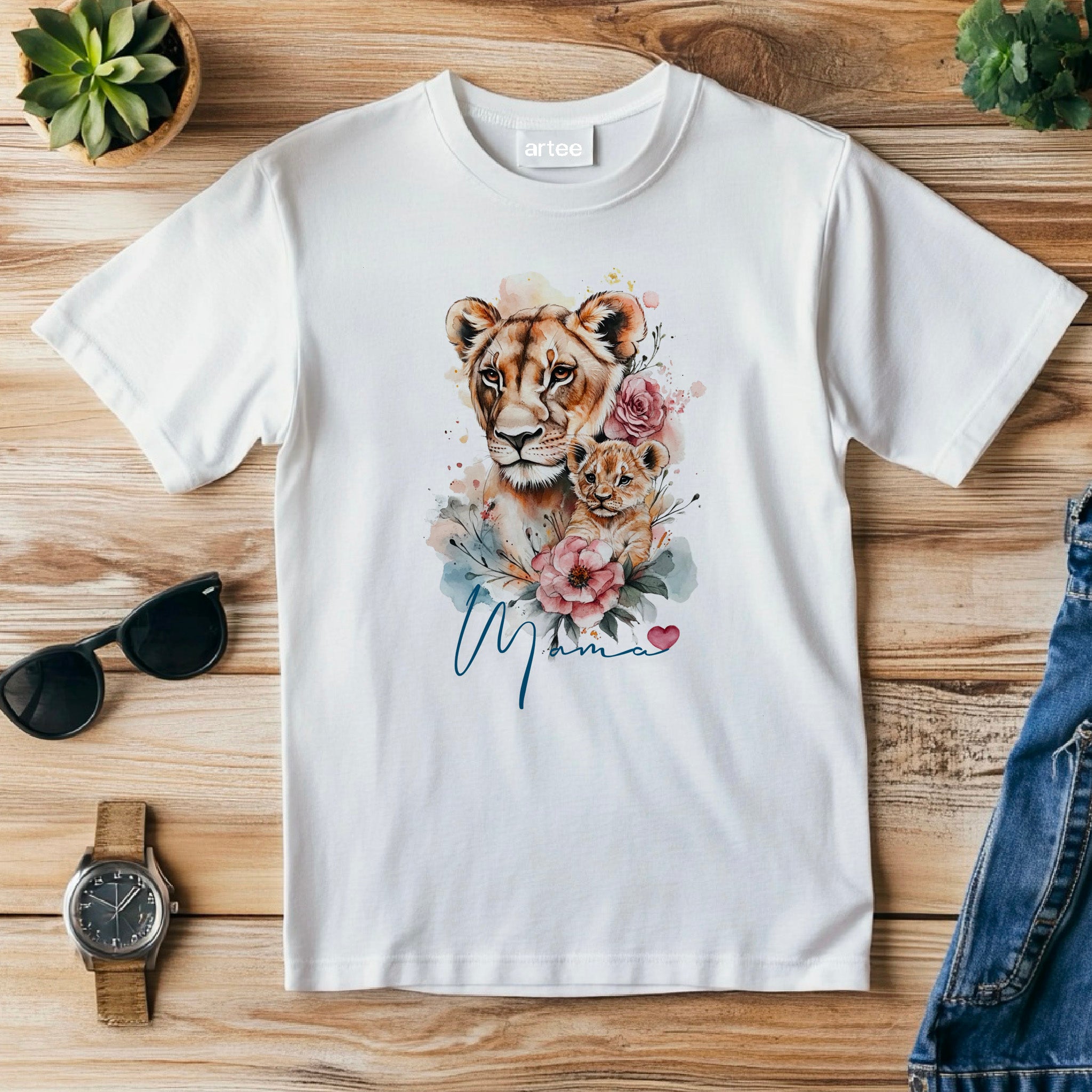 Mama lion watercolour T-shirt, lion and lioness shirt Tshirt, Mothers Day Shirt