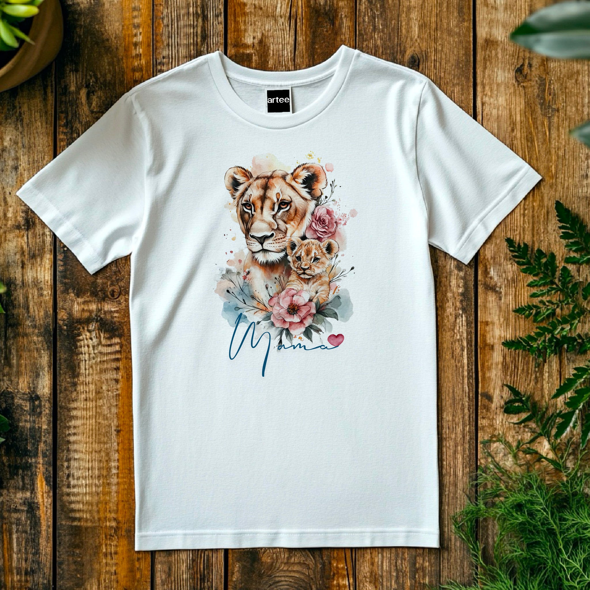 Mama lion watercolour T-shirt, lion and lioness shirt Tshirt, Mothers Day Shirt