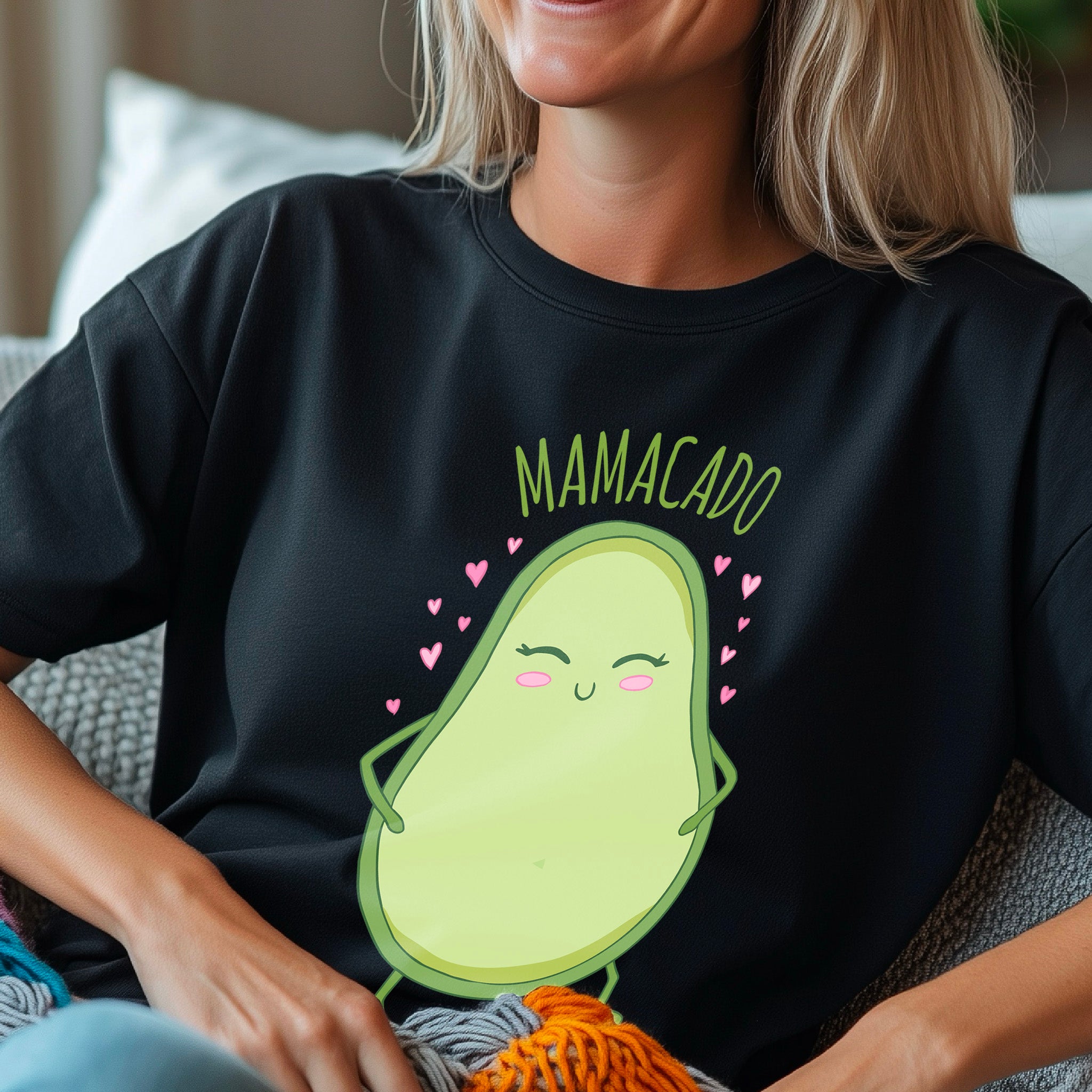 Mamacado T-Shirt, Pregnancy Announcement Shirt, Baby Announcement T-Shirt, Funny Gift for Expectant Mothers, baby shower Shirt