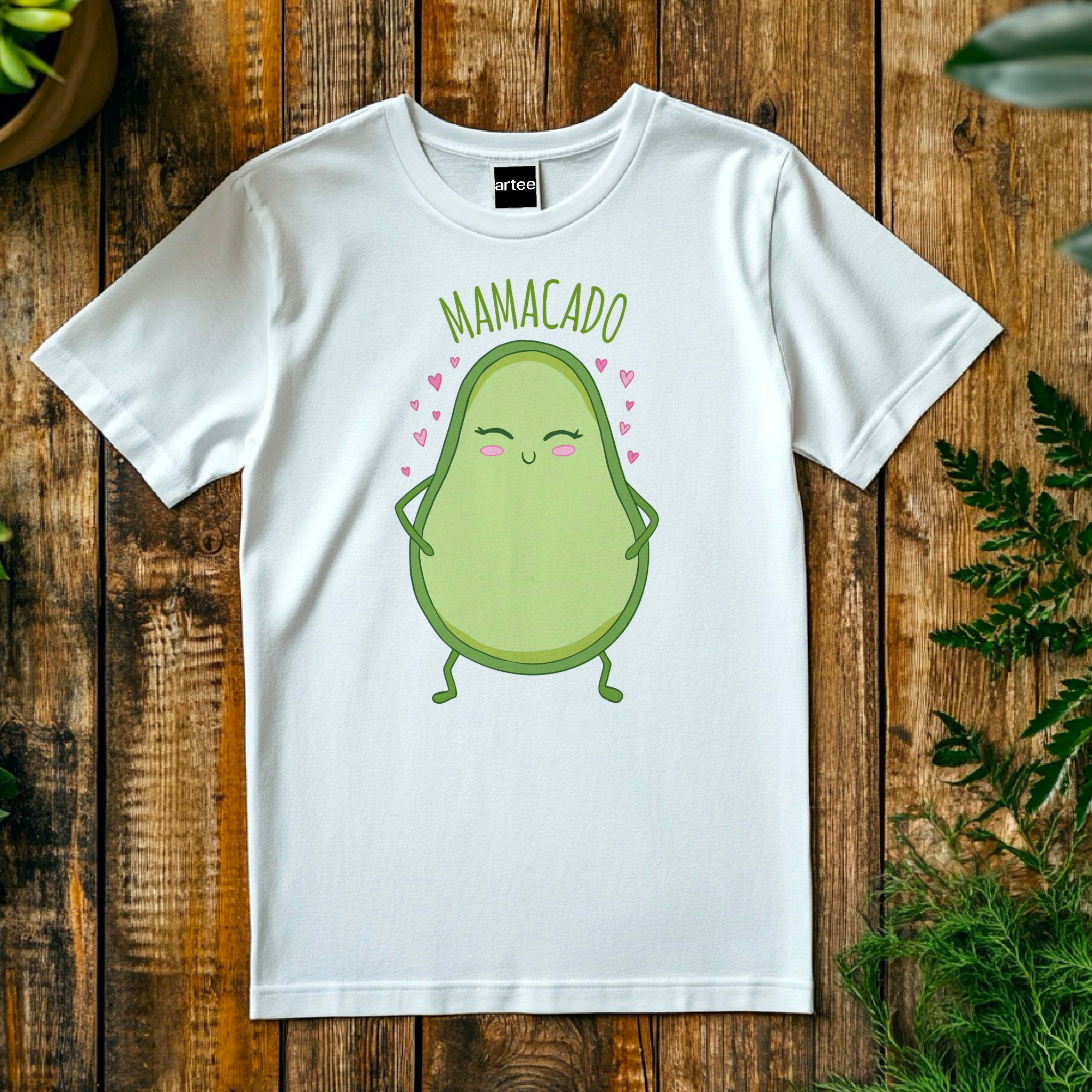 Mamacado T-Shirt, Pregnancy Announcement Shirt, Baby Announcement T-Shirt, Funny Gift for Expectant Mothers, baby shower Shirt