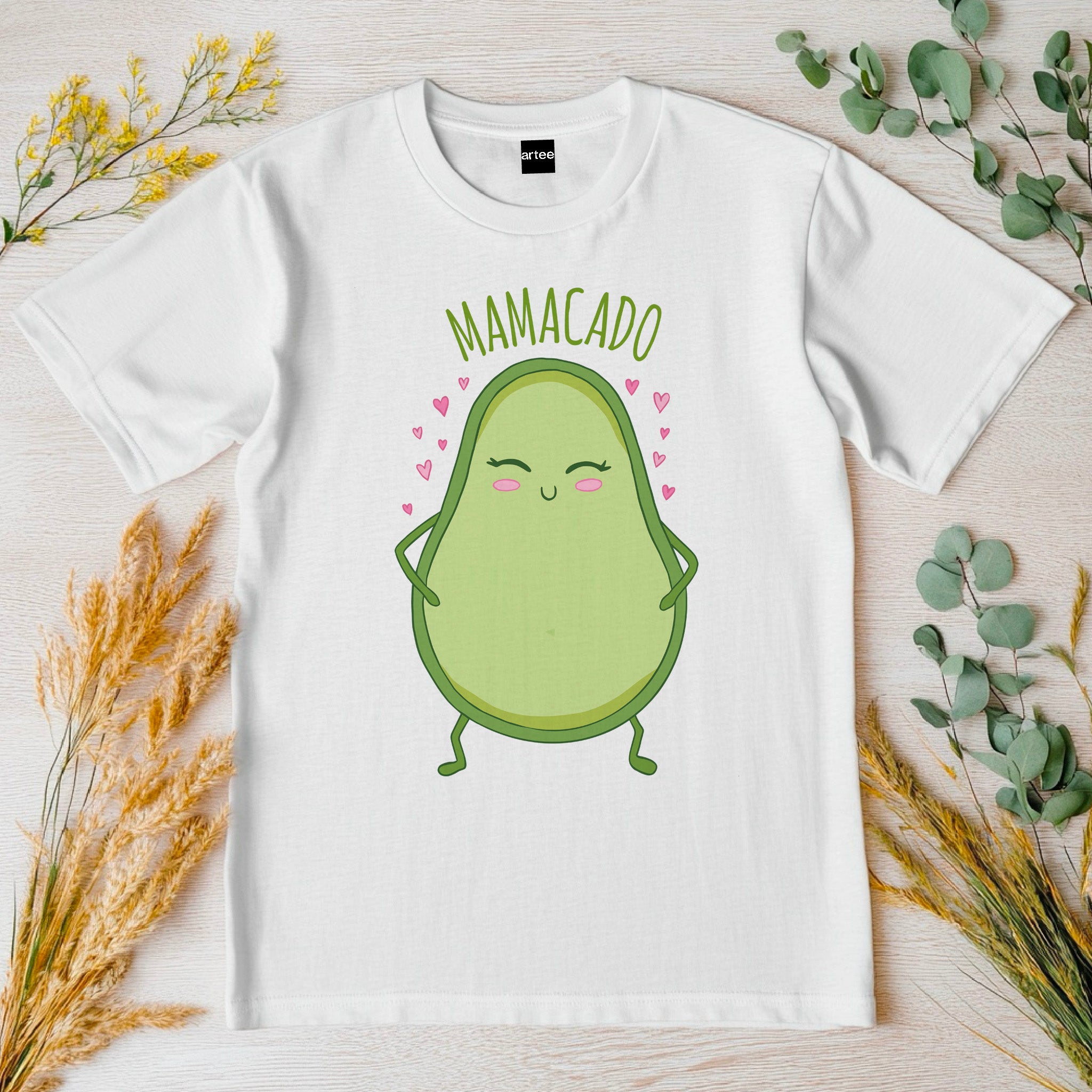 Mamacado T-Shirt, Pregnancy Announcement Shirt, Baby Announcement T-Shirt, Funny Gift for Expectant Mothers, baby shower Shirt