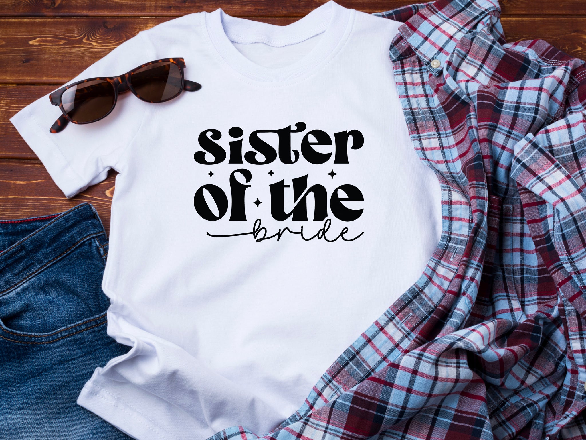 Sister of the Bride T-Shirt – Wedding Party Shirt – Bridal Party Tee – Bachelorette Gift – Bride’s Sister Shirt