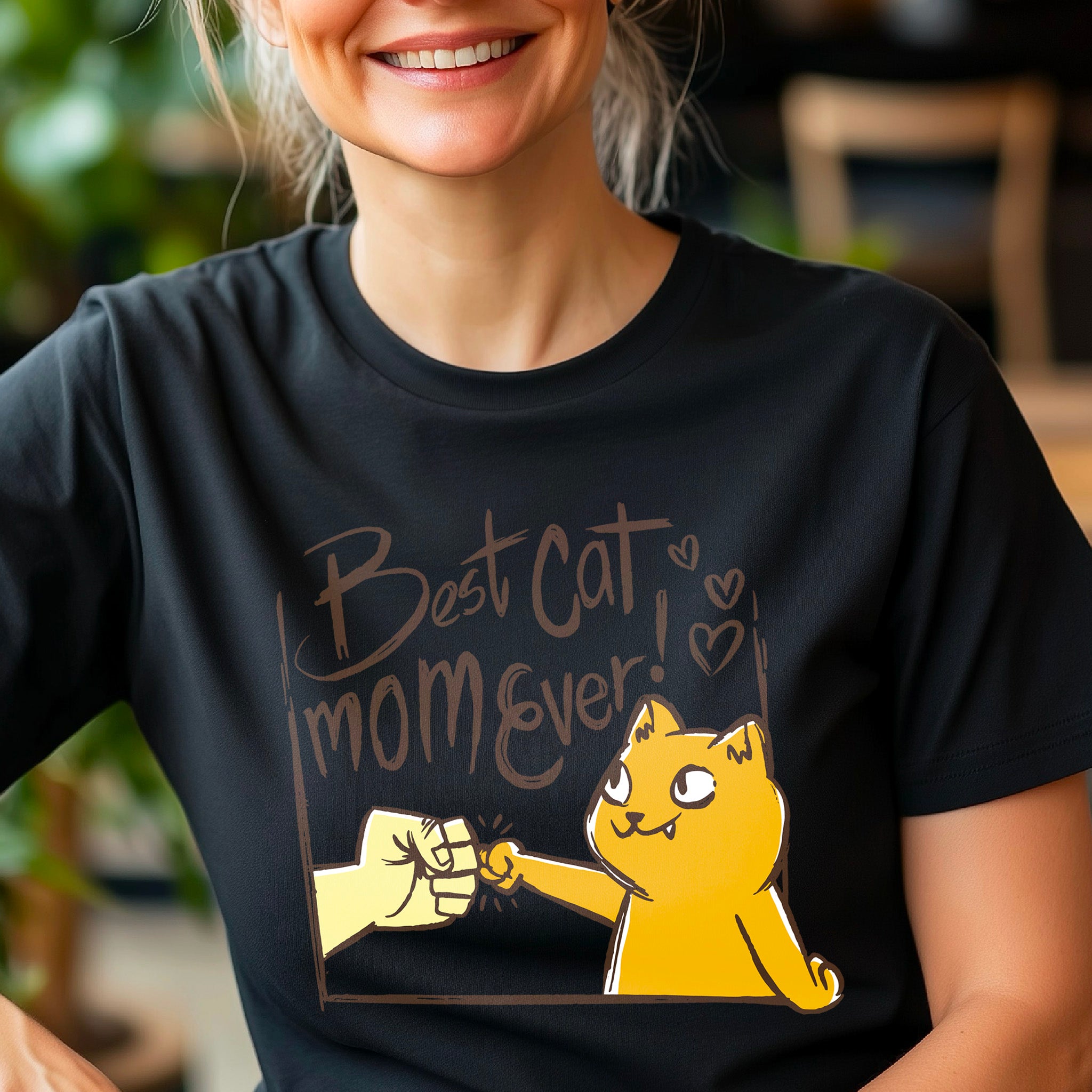 Best Cat Mom Ever T Shirt, Cat Lover Tee, Gifts for Cat Lovers, Gift for Cat Mom, Women Cat Lover, Kitten tee, Animal Lover Tee