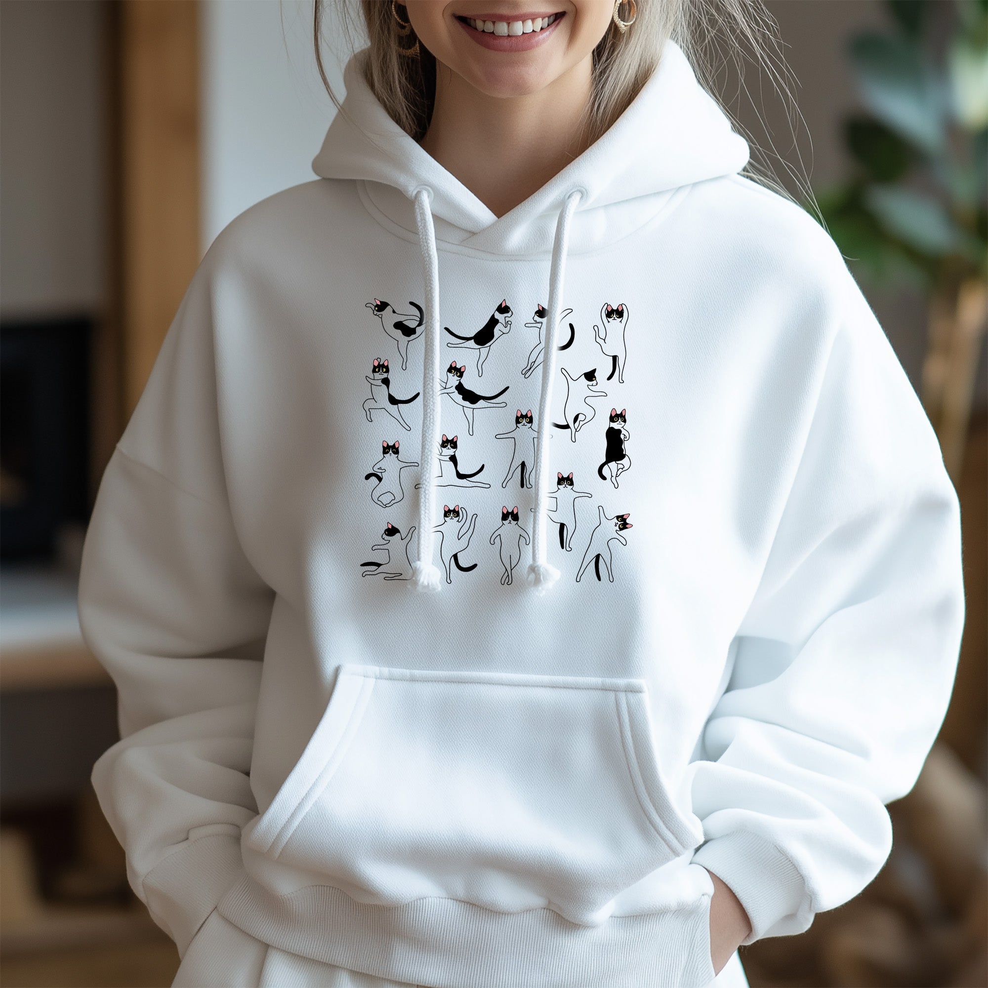 Gemütlicher Katzen-Kapuzenpullover mit verspieltem Katzenkritzeleien-Design