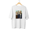 American Gothic Graphic Tee – Retro Horror Twist | Grant Wood Art Lover Gift | Gothic Shirt for Goth & Painting Fans