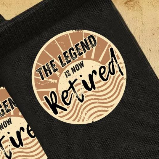 Officially Retired Socks – Funny Retirement Gift for Men & Women | Retirement Socks | Leaving Present | Happy Retirement Keepsake